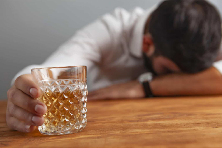 What are the dangers (bad effects) of alcohol?